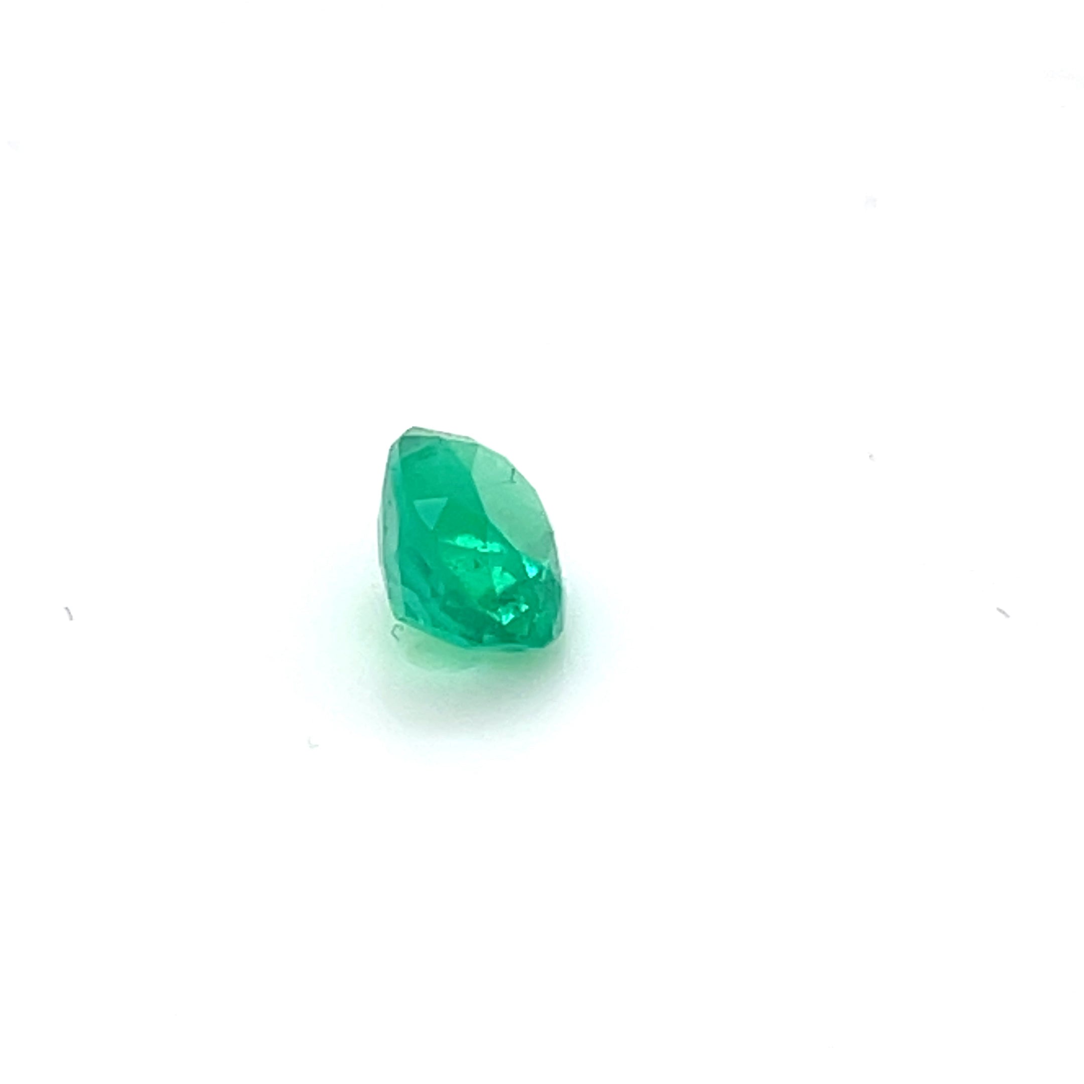 1.24 ct Oval Cut Colombian Emerald