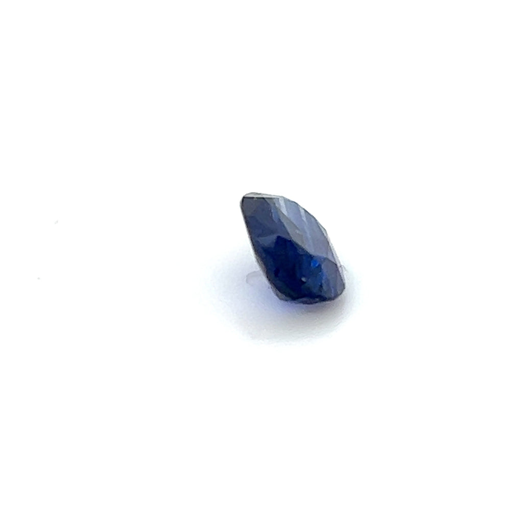 1.73 ct Oval Cut Sri Lankan Sapphire